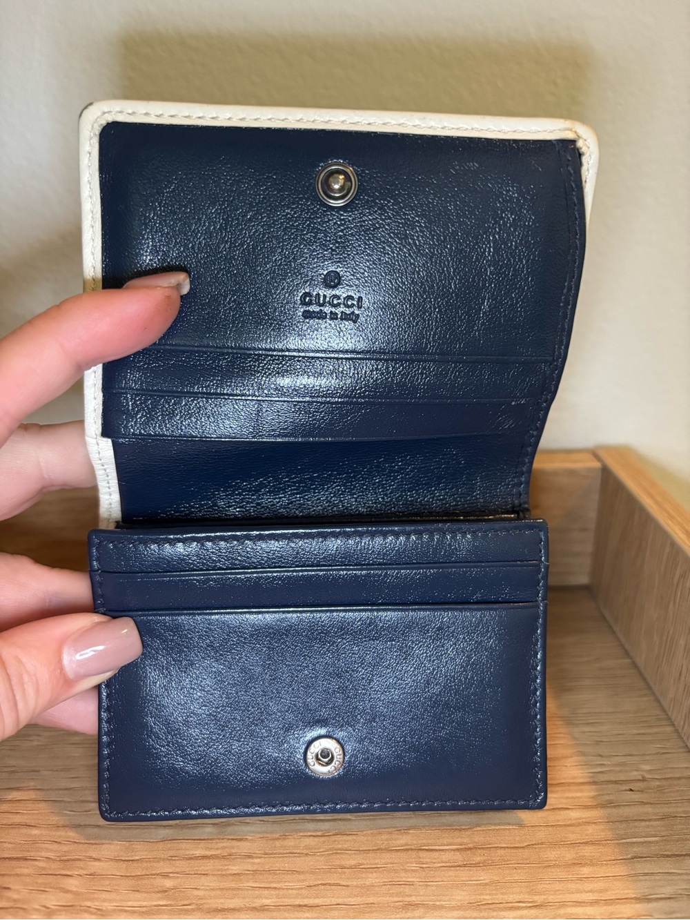 Gucci Navy Quilted Matelassé Wallet with White Trim and GG Hardware - Picture 9 of 10